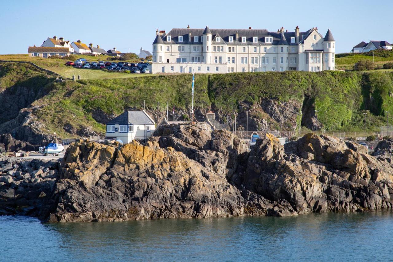 Hotel The 3*