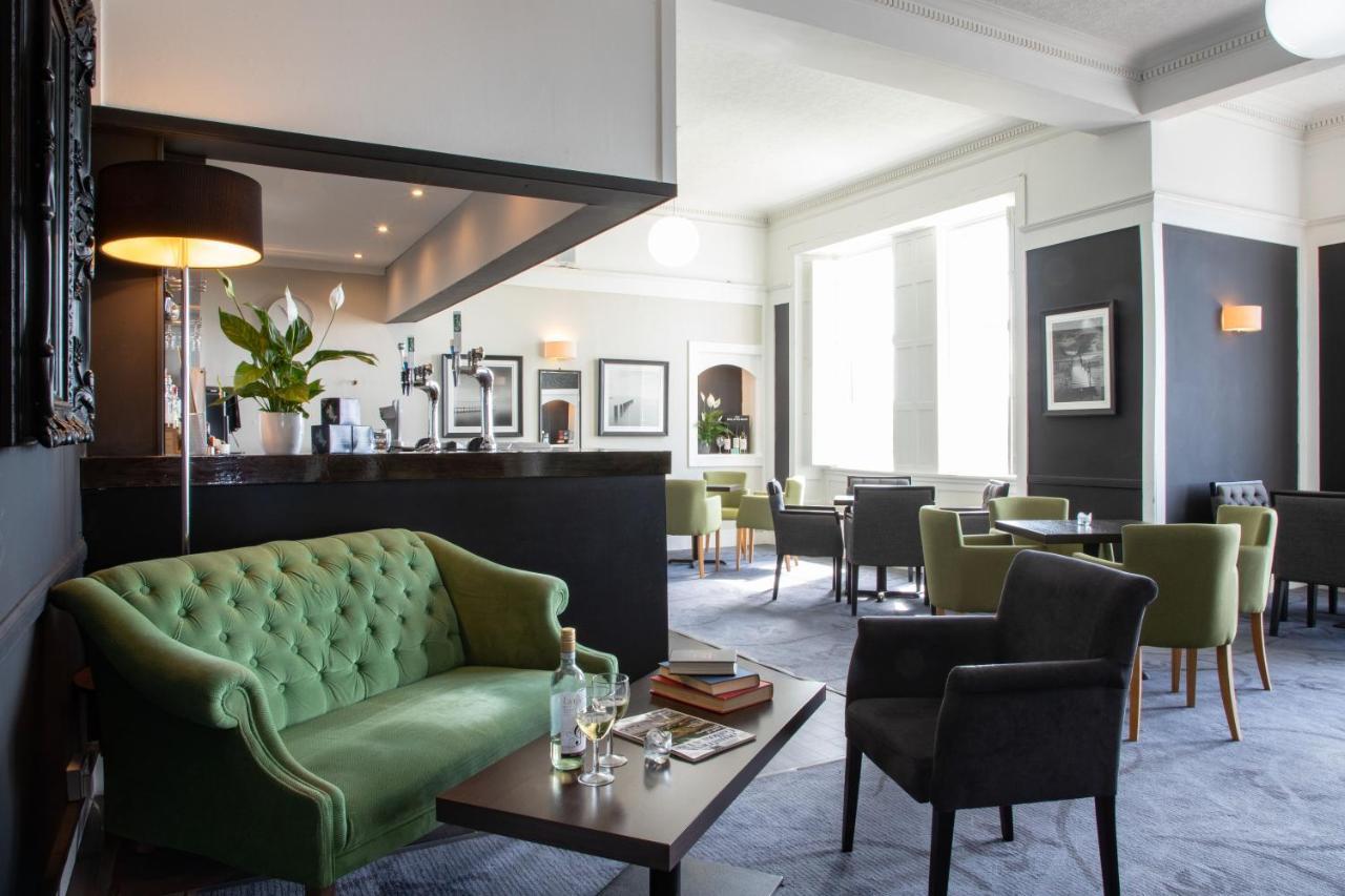 Hotel The